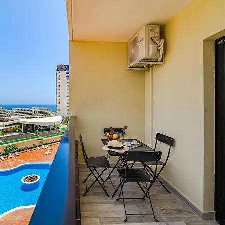 Paraiso Ocean Breeze Superior 公寓